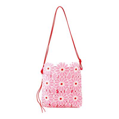 高级感花朵刺绣斜挎包