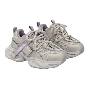 星期六童鞋2025冬季新款女童加绒运动鞋轻便女孩休闲鞋儿童老爹鞋