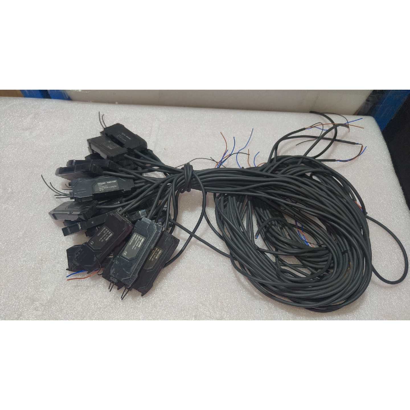 溢价-德尔兹DEUZE光纤放大器FK51N3，！有盖3