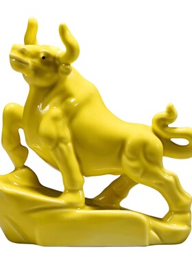 黄色陶瓷生肖牛吉祥物摆件