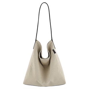 【新年礼物】Oinny2026高级极简松弛风大容量通勤托特包女包8811