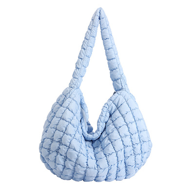 2025新款云朵包小众大容量饺子包斜挎包包羽绒包大包托特包女