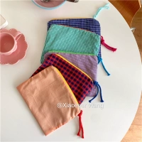 Плед контрастного цвета [упаковка из 2 предметов] Обратитесь в службу поддержки клиентов, чтобы отметить цвет. Не указано. Случайная доставка.