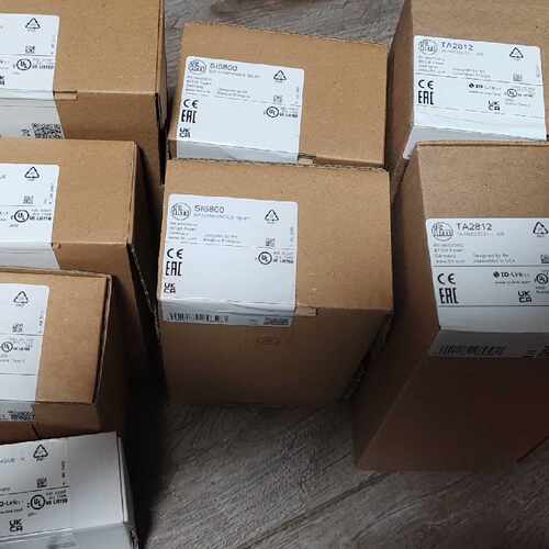 溢价-易福门传感器，TA3115,PN7594,SI6800有1个