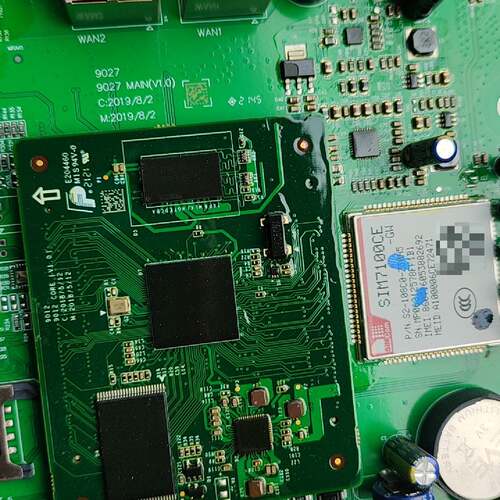 全志D012主板，带SIMCOM SIM7100ECE模块，