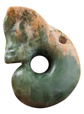 东北析木河磨玉猪龙红山文化