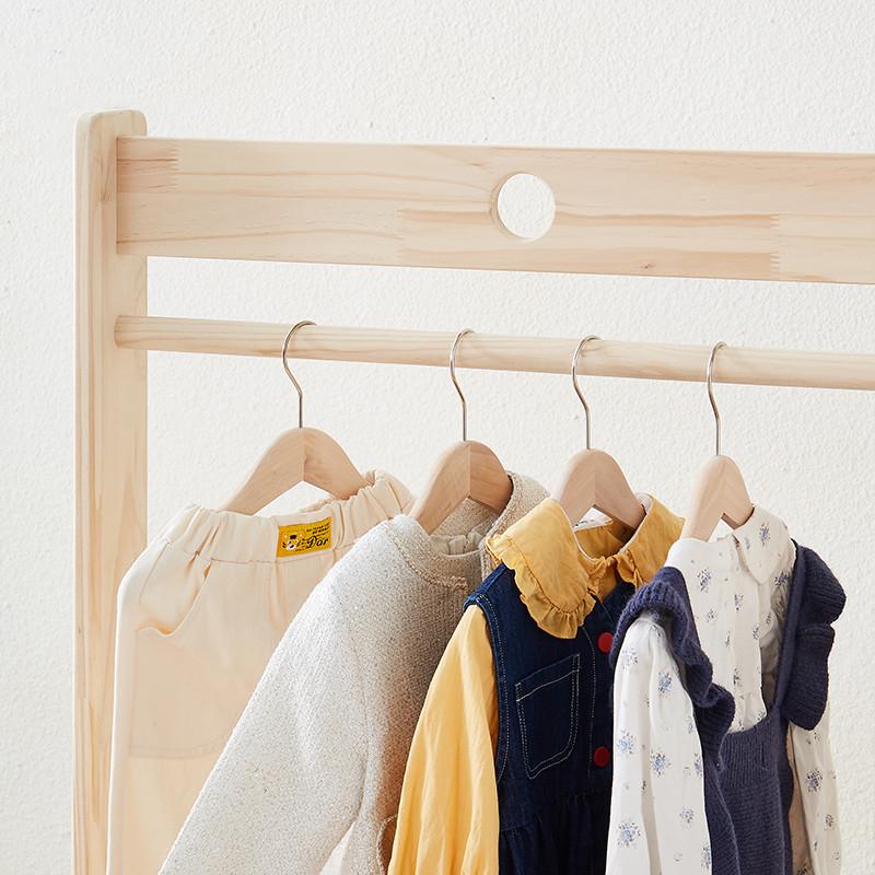 儿童置物挂衣架卧室挂衣架实木落地衣柜简约现代简易一体式衣帽架