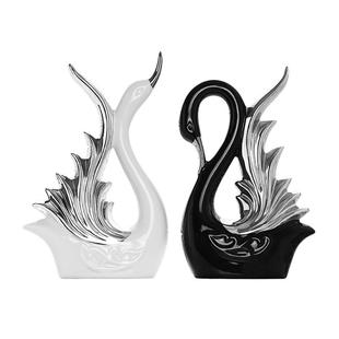 现代简约创意黑白天鹅一对摆件家居情侣电视柜玄关装饰品新婚礼物