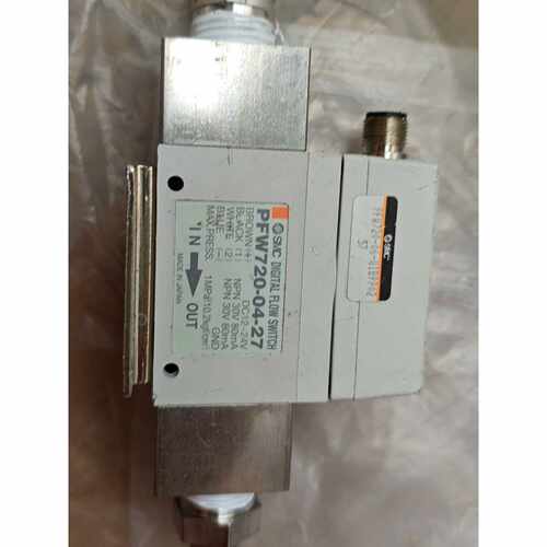 在线议价日本SMC原装水流量开关PFW720-04-27，DC12-