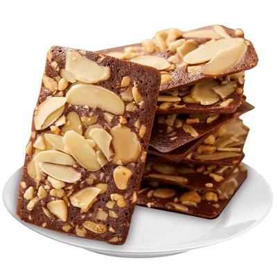 布朗尼可可坚果脆片夹心薄脆饼干单独小包装网红解馋小零食大礼包