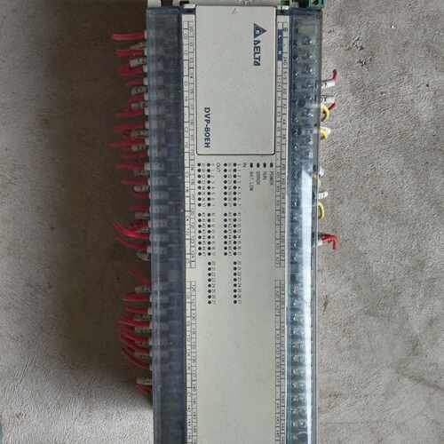 台达plc  dvp80eh00r3成色型号样式如图有需要的