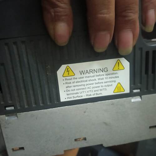 议价Delta Inverter Vfd015el43a 1.5Kw Three-Phase 380V Disass