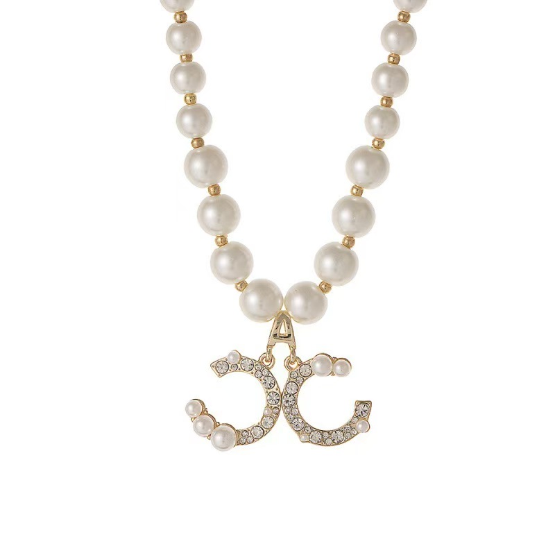 小众韩国法式双 C 珍珠项链锁骨链2025 年新款轻奢高级感项链女潮