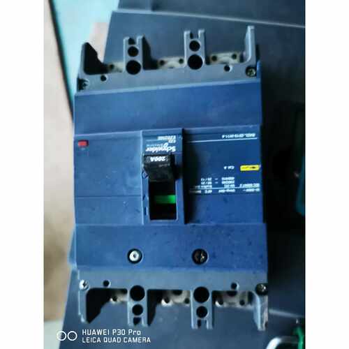 【议价-可维修】  EZD250E 断路器 200A 3P /均有货