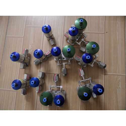 议价原装德国 ROTAREX 隔膜阀 M4SI-S 316L 1/4 全新上机件清仓处
