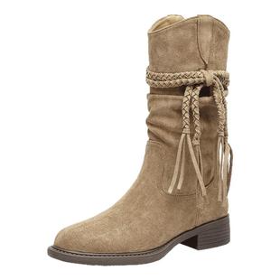 达芙妮靴子女冬季2026新款短靴美拉德加绒堆堆女靴马丁靴流苏中筒