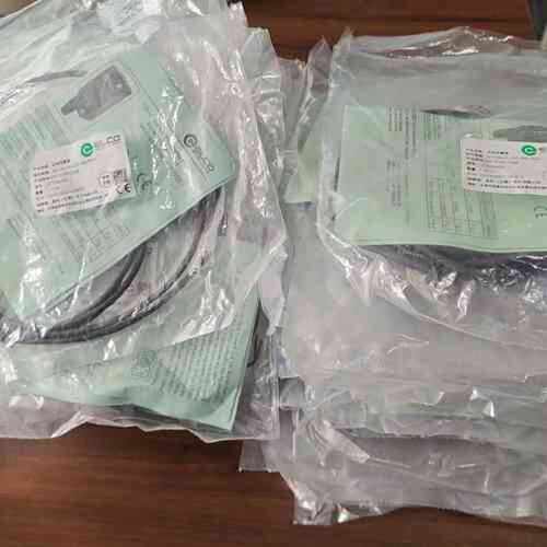 议价宜科感测器 OS10-RPLCN6 三十二个，全新原包，