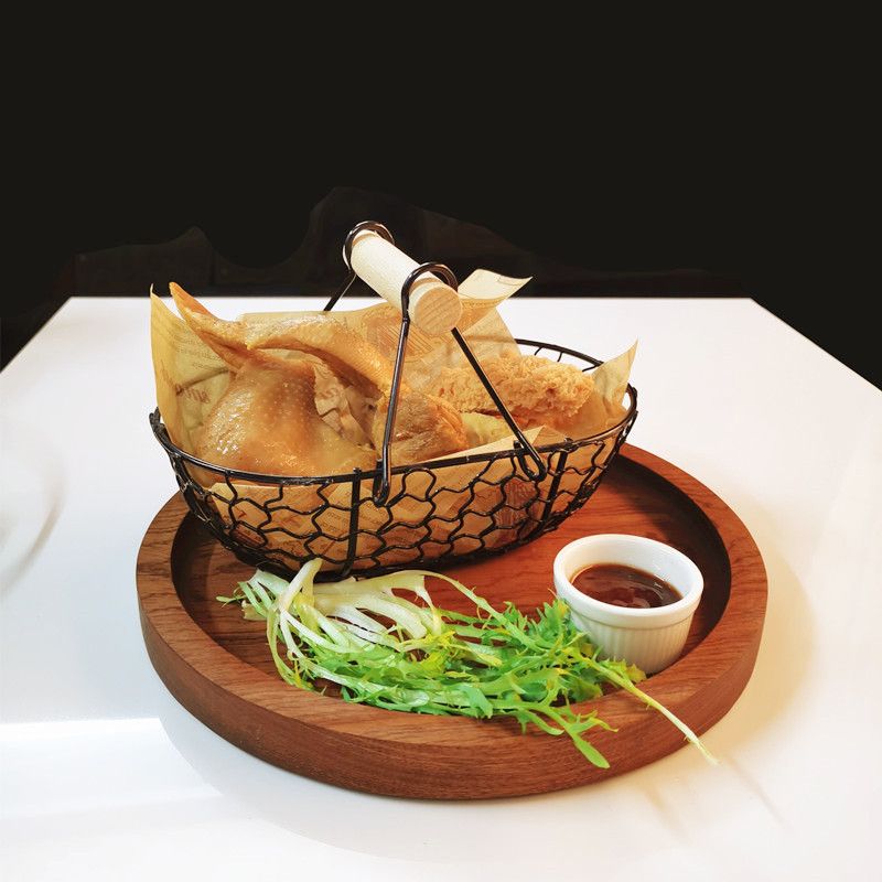 日式黑色椭圆形铁艺水果收纳篮油炸小吃面包篮子手提薯条手提榉木