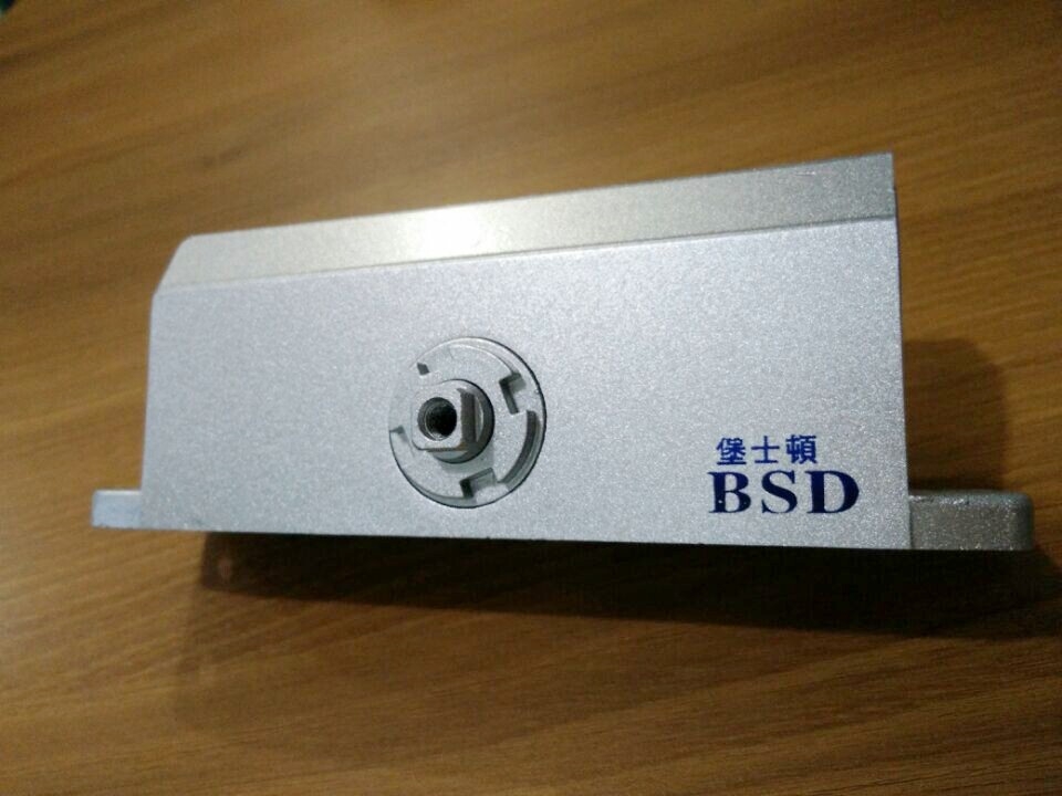 新品堡士顿自动关门器家用液压缓冲弹簧防火通道门定位不定位闭门