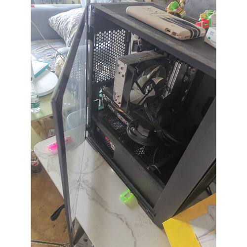 可维修议价  大勿扰拍之前询问自用i312100F主机16GDDR43200双通