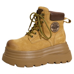 今年流行爆款女靴红色马丁靴厚底内增高10cm小个子舒适不累脚短靴