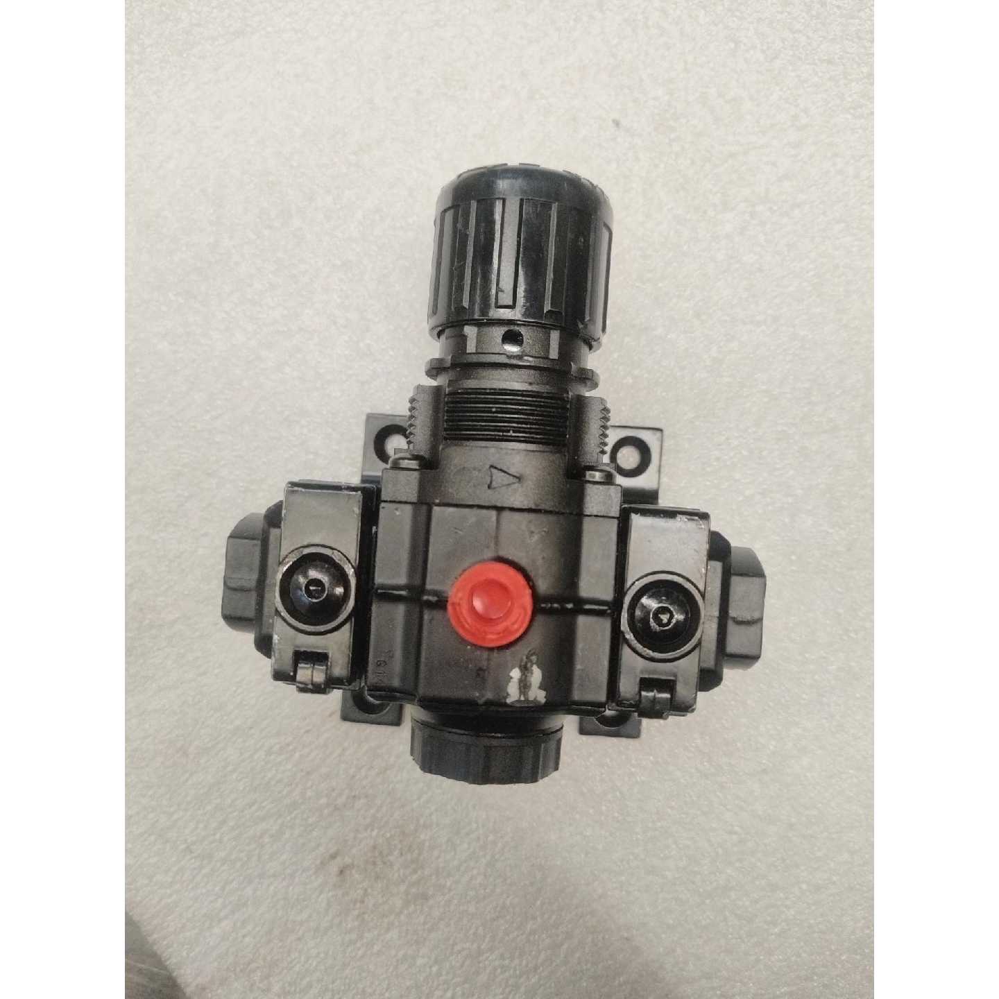 议价-NORGREN诺冠调压阀,型号R72G-2GS-001、C7