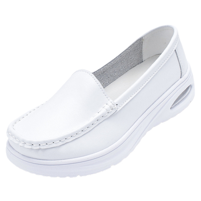 轻盈缓震舒适透气大气垫防滑不累