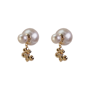 海绵珍珠耳钉2026新款爆款高级感十字架耳环法式轻奢复古双面耳饰