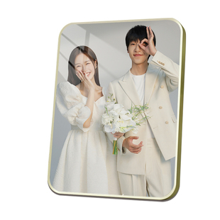 洗照片做成挂墙相框定制宝宝儿童相片铝合金摆台婚纱照高级感摆件