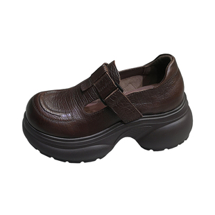 2026春新款厚底防水台粗高跟时尚潮流皮带扣魔术贴中口圆头小皮鞋