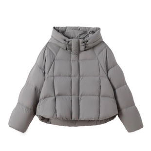 2025羽绒服女短款泡芙超软糯90白鸭绒高端冲锋外套连帽雾面加厚冬