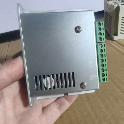 大内EXTION步进电机驱动器EXD2020M-N，有2个成