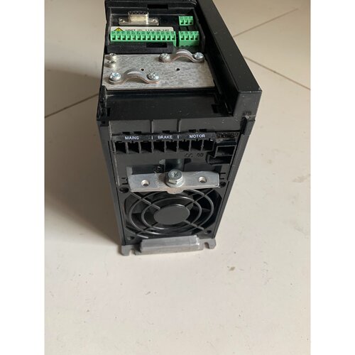 议价丹佛斯变频器VLT2940PT4B20STR0DBF00A2维修