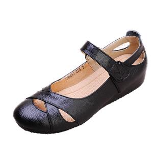 妈妈凉鞋舒适女夏软底牛筋底镂空真皮平底大码中年包头中老年皮鞋