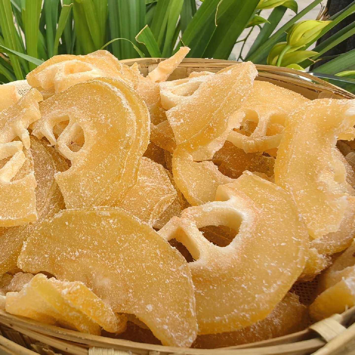 大理手工制作冰糖木瓜干果脯酸木瓜零食解腻酸木瓜干