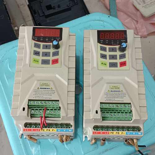 剪线拆机博尔慧变频器，ES10-2S-0R4G-D,220V
