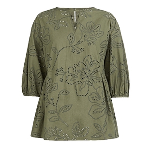 sdeer圣迪奥女装25年新品田园风V领镂空宽松中袖上衣S252Z3217