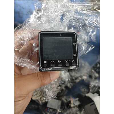 多个温控表E5CCQX2DSM800E5CC