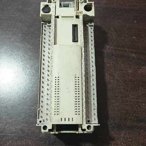 溢价-士林PLC控制器，型号AX2N-64MR-ES，品，外观