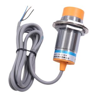 M30沪工电感式接近开关LJ30A3-15三线二线制NPN常开24V传感器220V