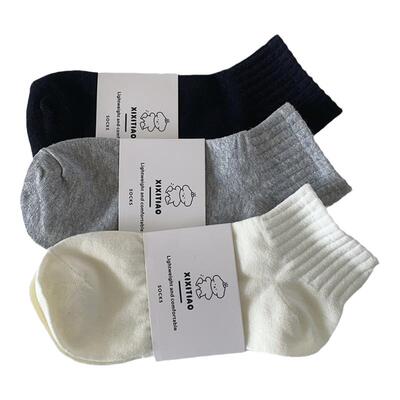 细细条时尚百搭学生纯色短筒袜子