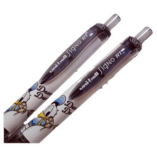 唐老鸭日本uni三菱迪士尼限定中性笔UMN105白雪公主联名三眼怪米奇米妮学生用黑色singo按动水笔0.5签字158DS