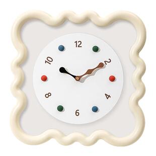 奶油饼干小挂钟客厅钟表奶油风现代简约挂墙表高级感新款网红时钟