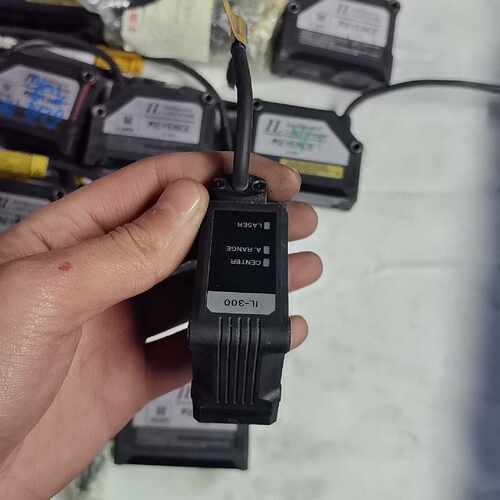 议价拆机基恩士KEYENCE激光传感器维修