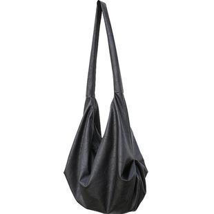 轻量化慵懒风松弛感休闲单肩斜挎女大容量瑜伽健身包轻便大包秋天