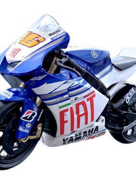 瑕疵处理 漆面有划痕掉漆 1:12雅马哈Moto GP罗西46号摩托车模型