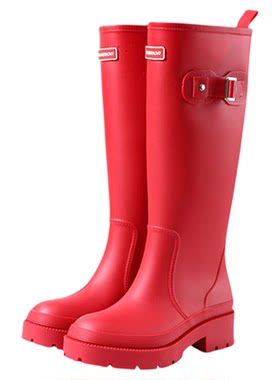 现货高颜值！新款红色时尚雨靴！