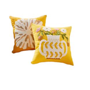 新款花朵抱枕靠垫靠枕腰枕法式抱枕套沙发北欧不含芯客厅纯棉飘窗