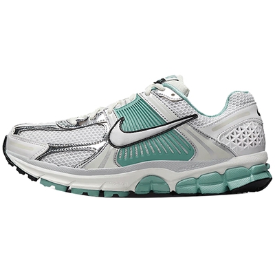 NIKE耐克女子迈柔ZOOM VOMERO 5运动老爹鞋跑步鞋HF1877-101