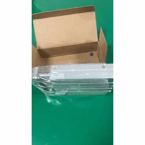 议价全新气缸型号TCM20X100S未使用过的库存件维修